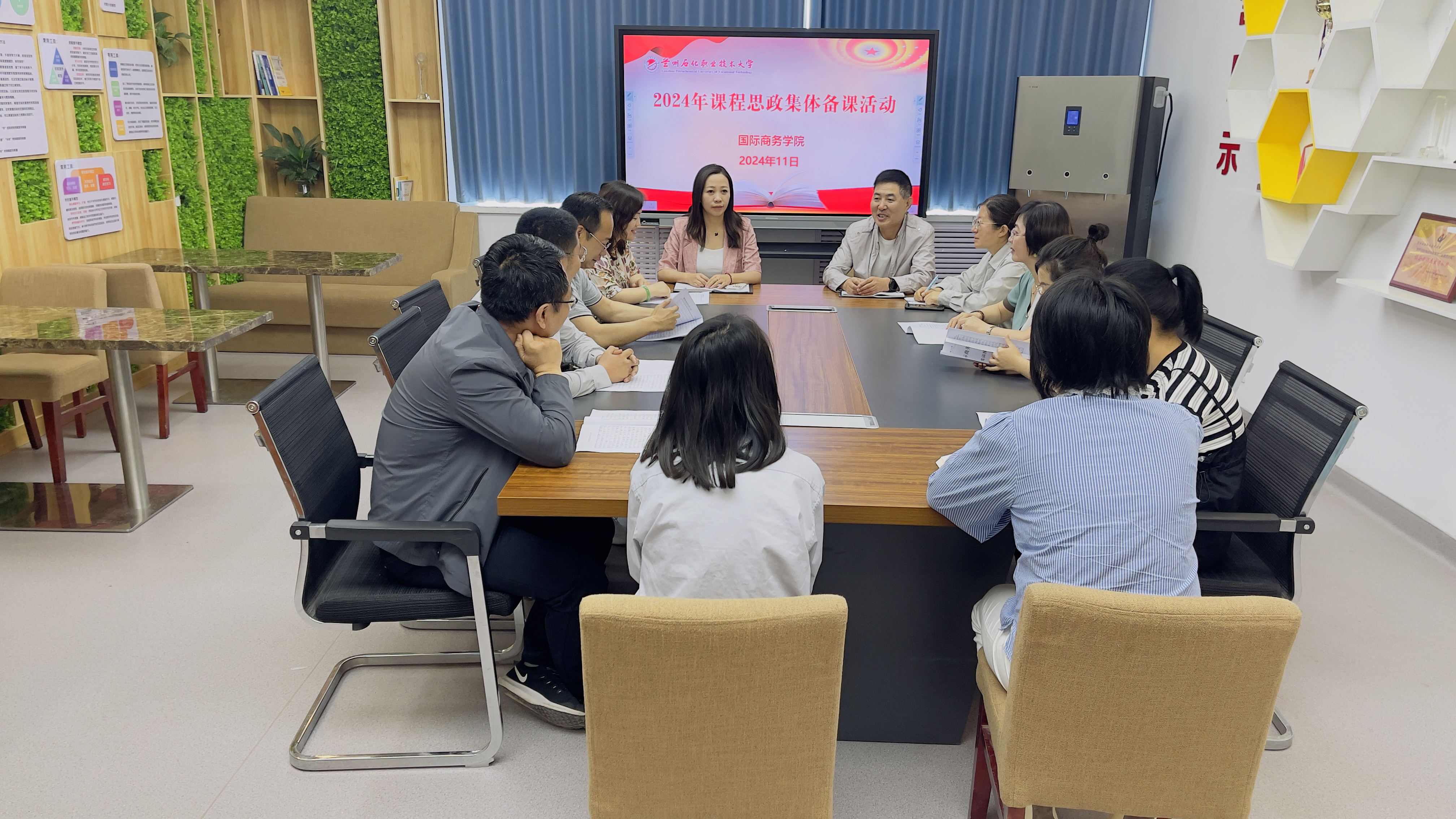 a05ce4a9e02f60b38f2c4f4b66a6755.jpg a05ce4a9e02f60b38f2c4f4b66a6755.jpg